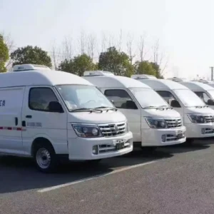 100kW Gasoline Engine Refrigerated Truck for Fresh Food Transportation