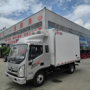 3360mm Wheelbase Foton 4.2m Reefer Truck with 150L Fuel Tank